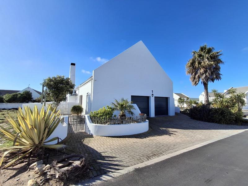 4 Bedroom Property for Sale in Golden Mile Western Cape